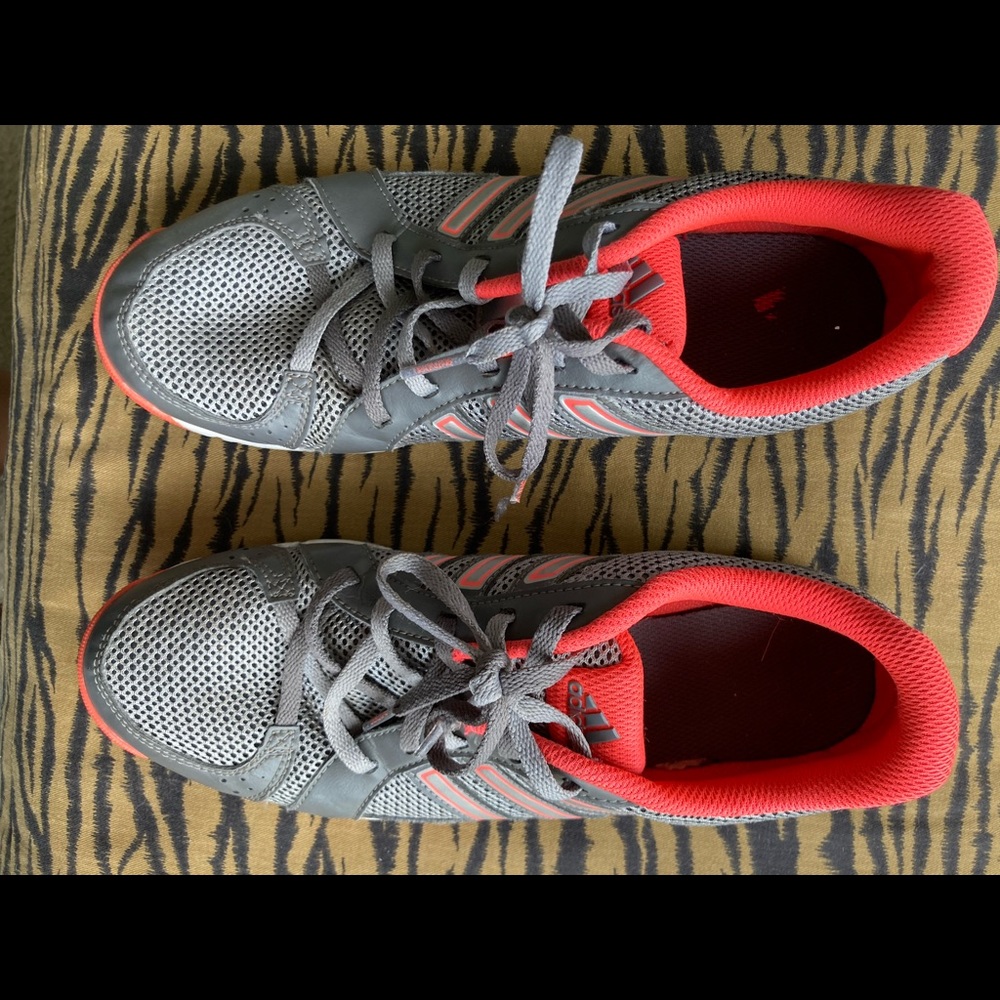 Women’s Adidas YYJ 606004 Running Shoe